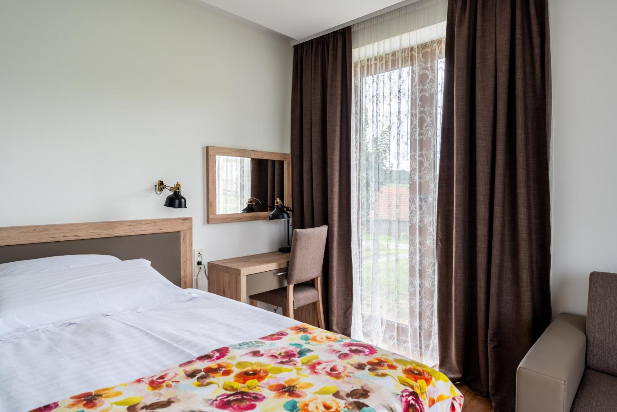 Bed&Breakfast Vinarija Coner Bed and Breakfast Bjelovar Buitenkant foto